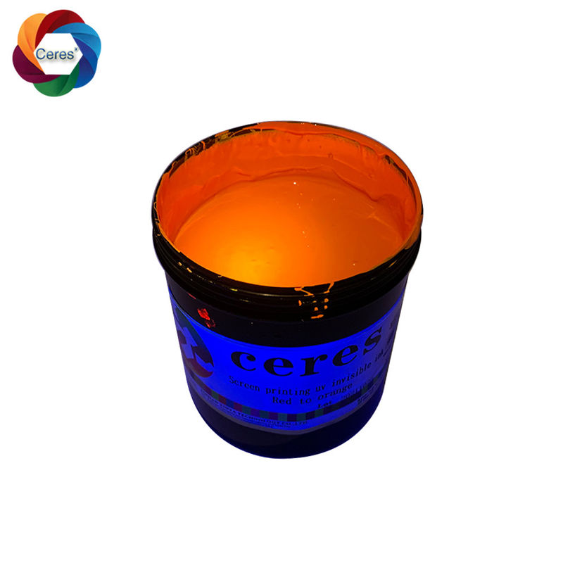 Czerwony do pomarańczowy jasny kolor